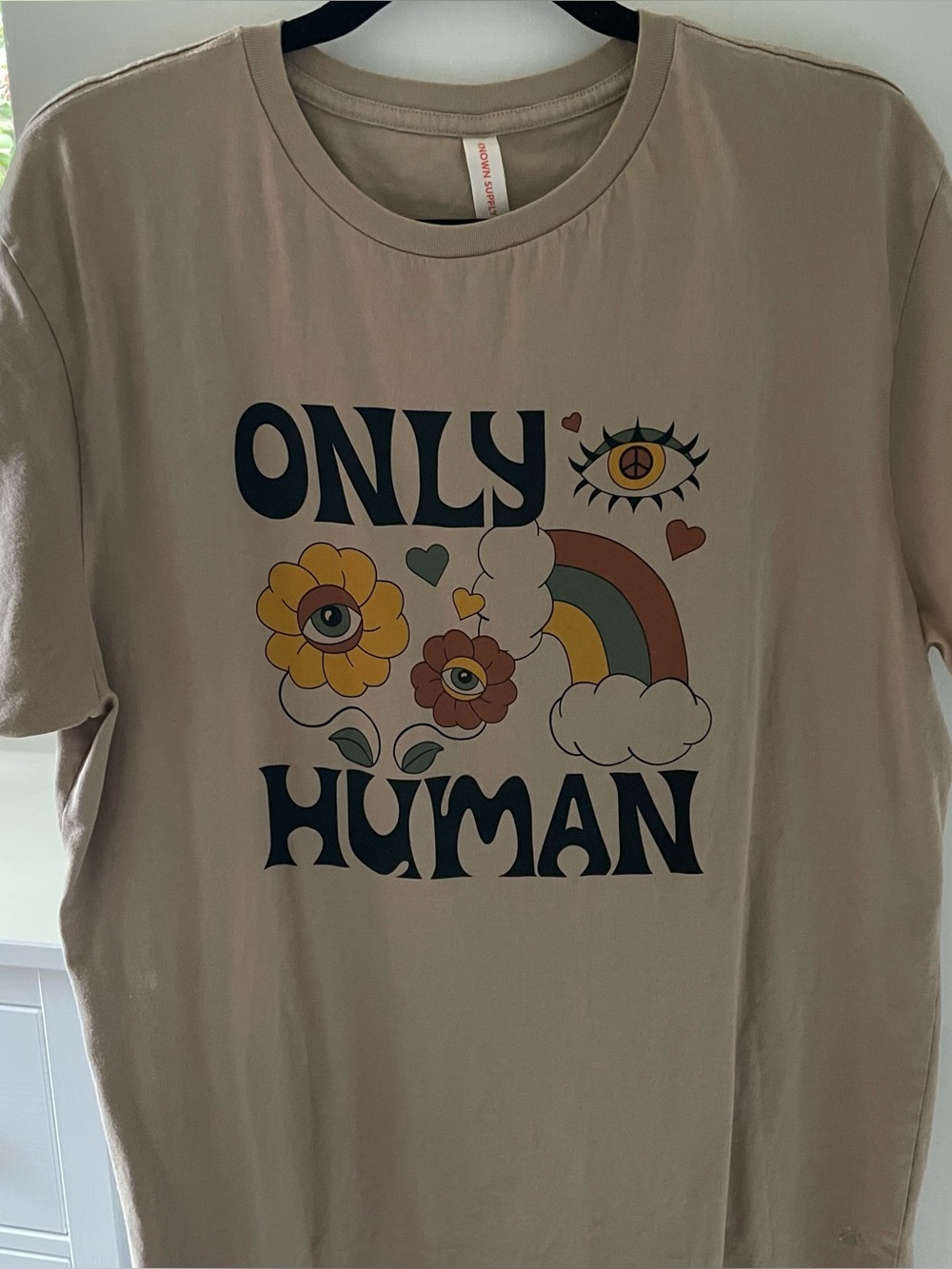 Graphic Tee - Beige Retro Floral Rainbow